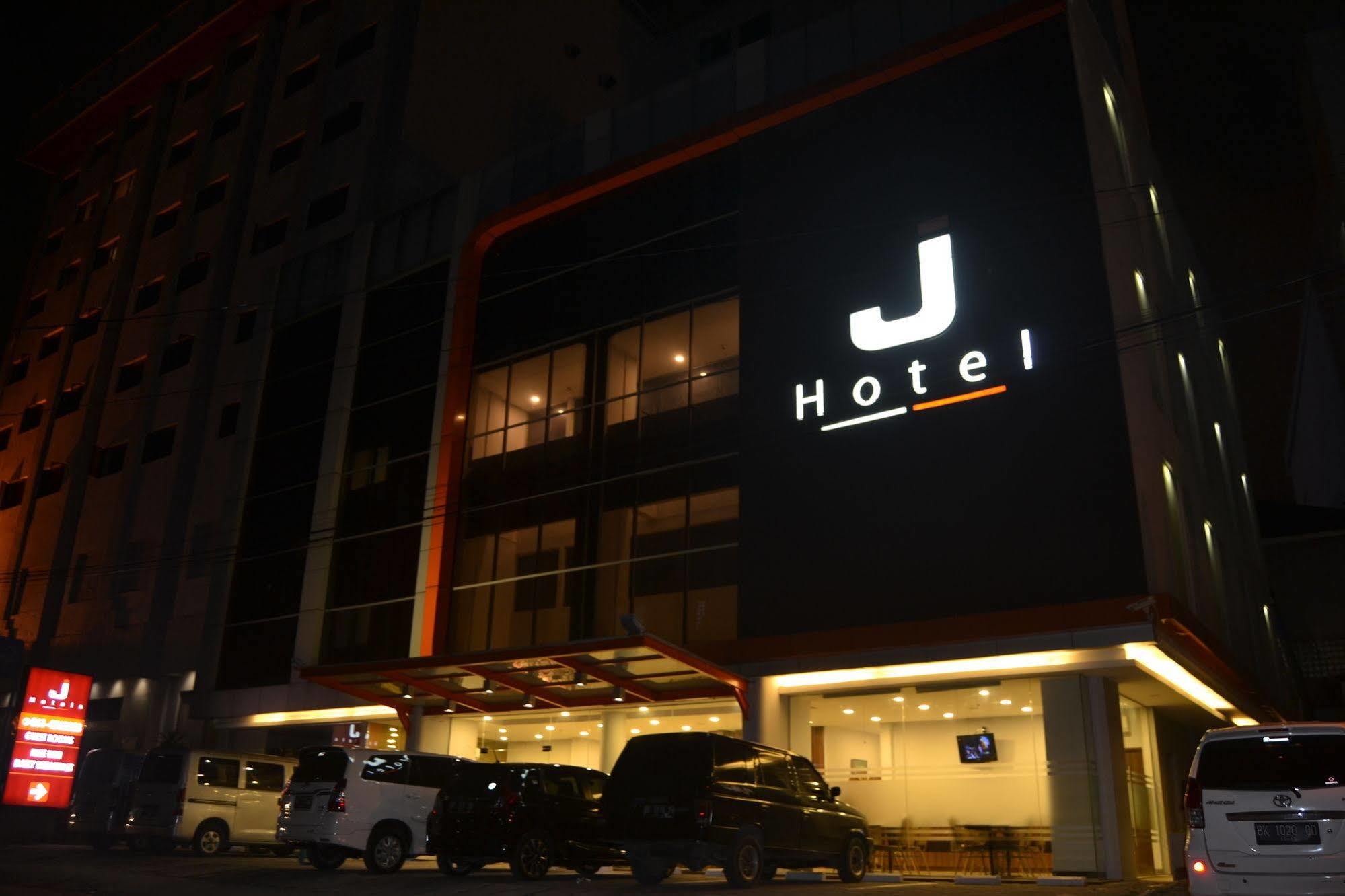 โรงแรมเจ เมดาน ภายนอก รูปภาพ